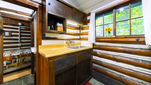 Asheville NC Log Cabins, Log Cabins Asheville NC, Log Cabin Motor Court Asheville, Asheville Log Cabins